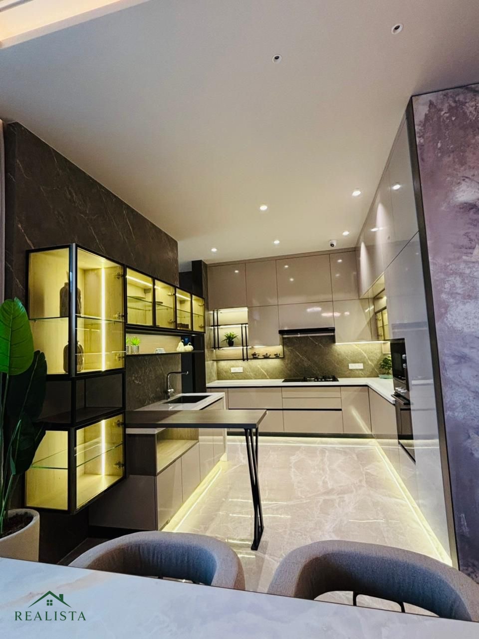 4 BHK